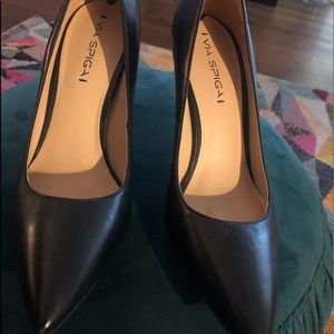Via Spiga Black Pump
